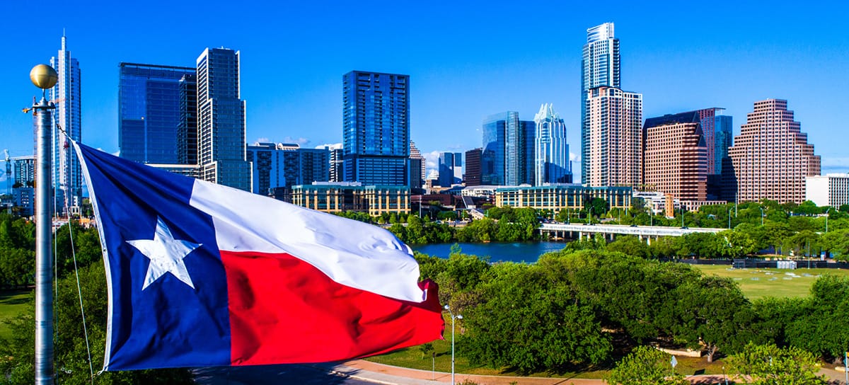 Blog Hero: Are Solar Panels Worth It in Texas?